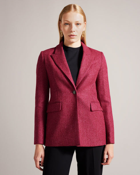 ALLYAAH-Jackets-Classic yet contemporary, ALLYAAH is crafted from luxurious 100% wool with a timeless herringbone texture. With its relaxed fit, this blazer strikes the perfect balance between comfort and style that'll fit right in to your daily rotation. Blazer 100% wool Herringbone texture Notched lapel Pockets Button fastening Relaxed fit- Ted Baker Romania
